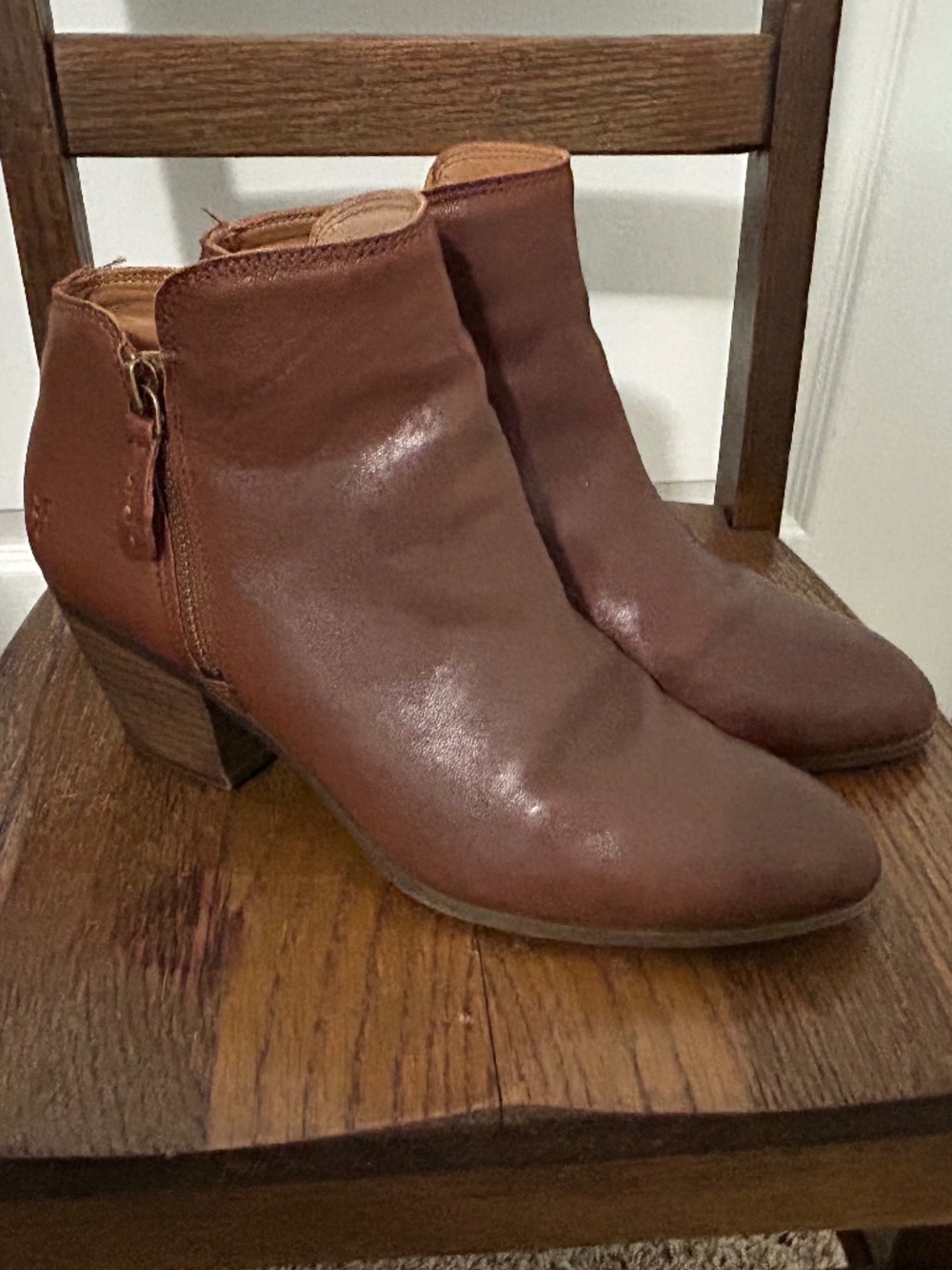 FRYE Judith Double Zip Booties in Whiskey Brown Leather Size 8
